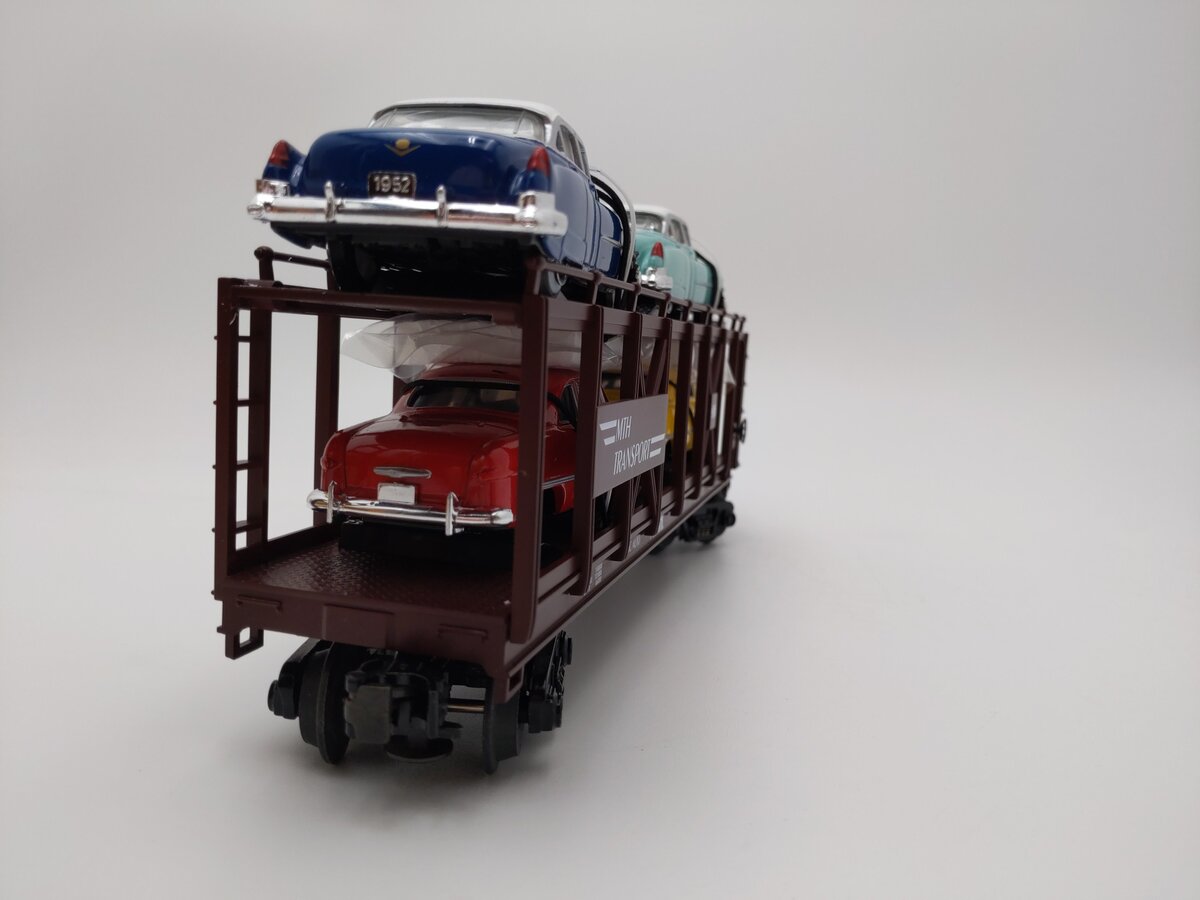 MTH 30-7628 O Gauge Auto Carrier Flatcar with 4 Ertl Cars #4952 EX/Box