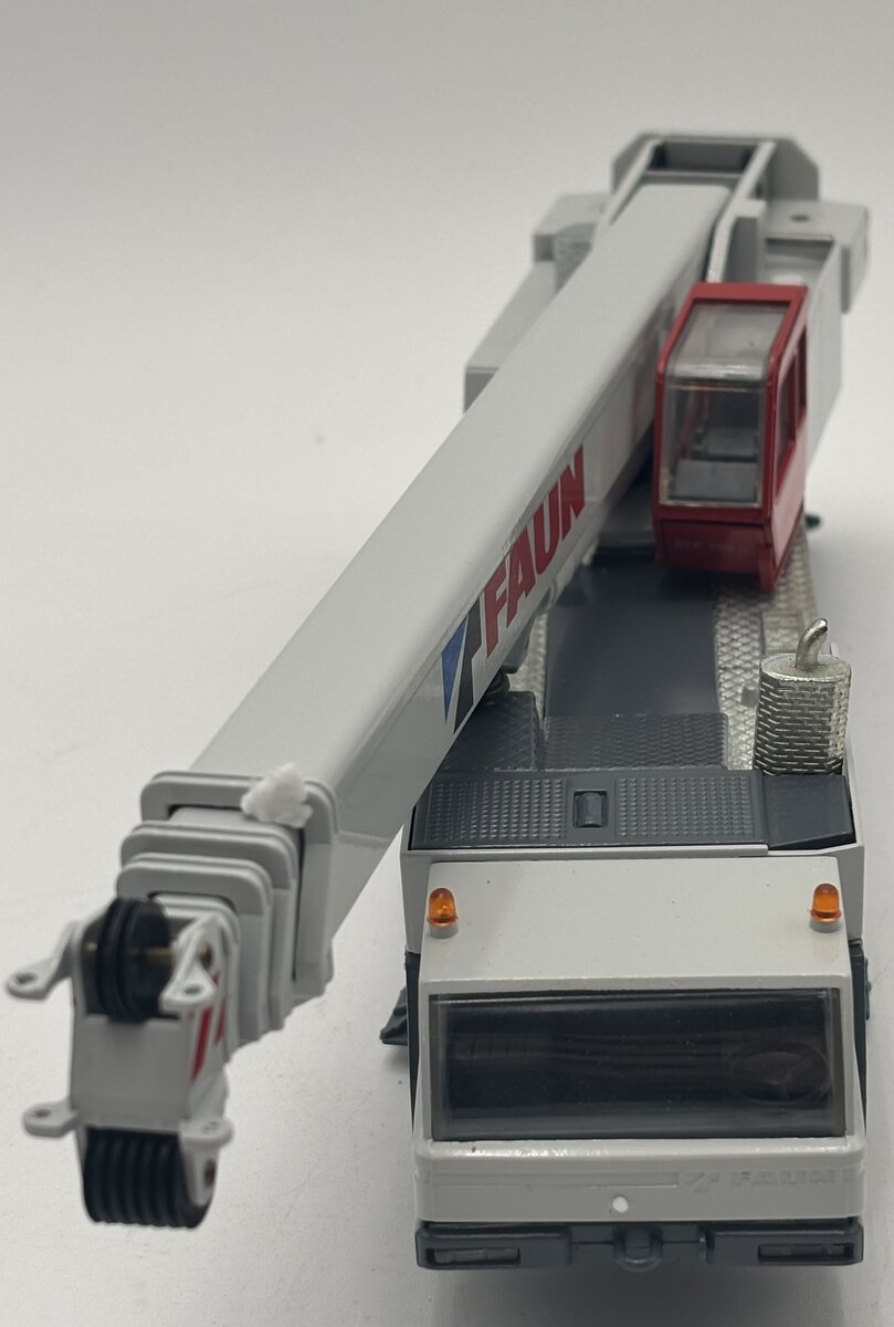 Conrad 2096 1:50 Tadano Faun ATF 100-5 All-Terrain Crane Truck Diecast LN/Box