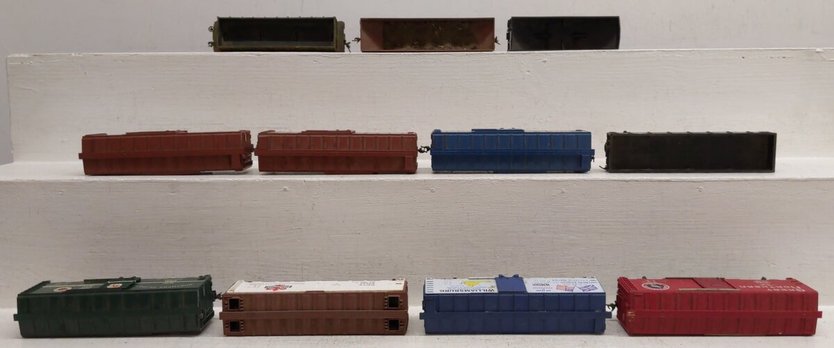 HO Assorted Freight Cars [11]