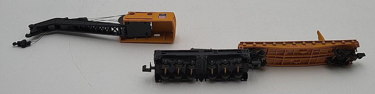 Con-Cor 001-602007 N Scale Union Pacific Crane #X-202A with Flatcar#X-202-B EX/Box