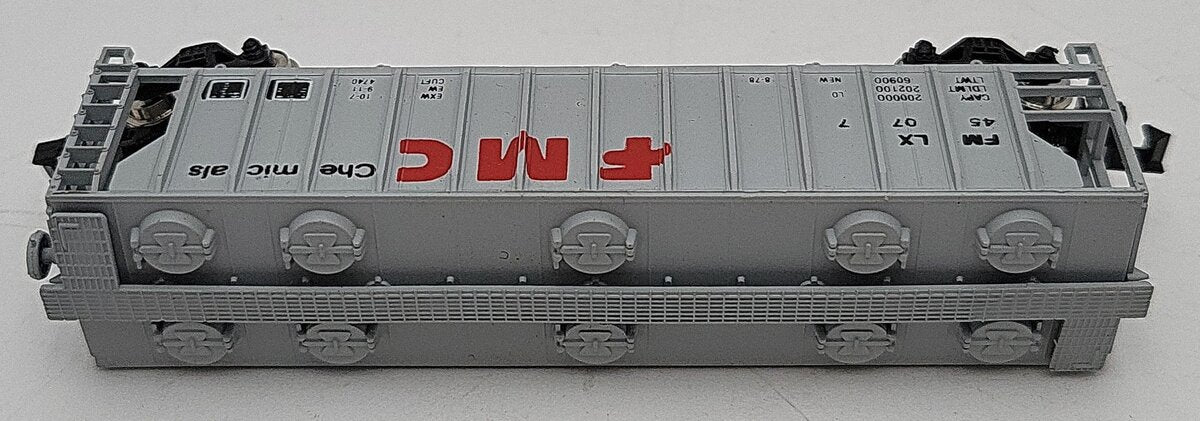 Con-Cor 0001-001766 N Scale FMC Chemicals 47' 3-Bay Covered Hopper #45077 LN/Box