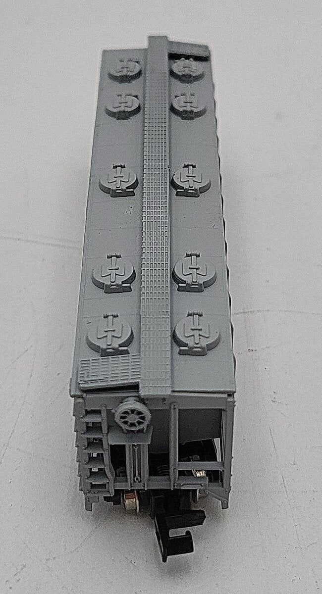 Con-Cor 0001-001766 N Scale FMC Chemicals 47' 3-Bay Covered Hopper #45077 LN/Box