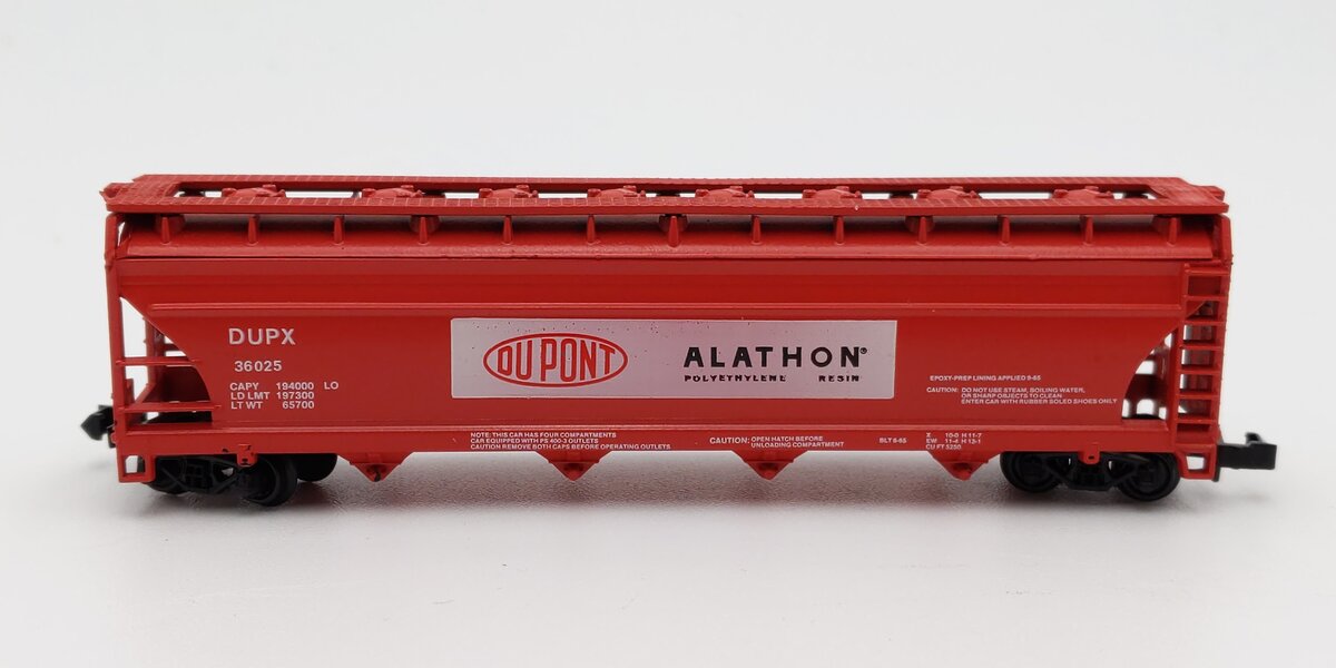 Atlas 3713 N Scale Dupont ACF Centerflow 4 Bay Covered Hopper #36025 LN/Box