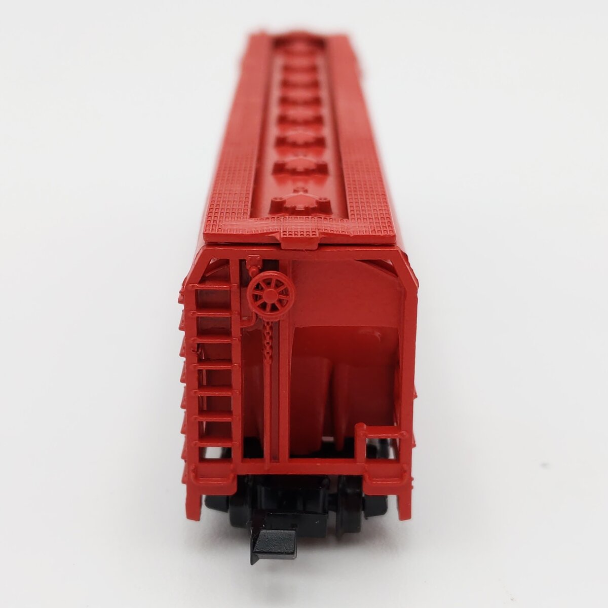 Atlas 3713 N Scale Dupont ACF Centerflow 4 Bay Covered Hopper #36025 LN/Box