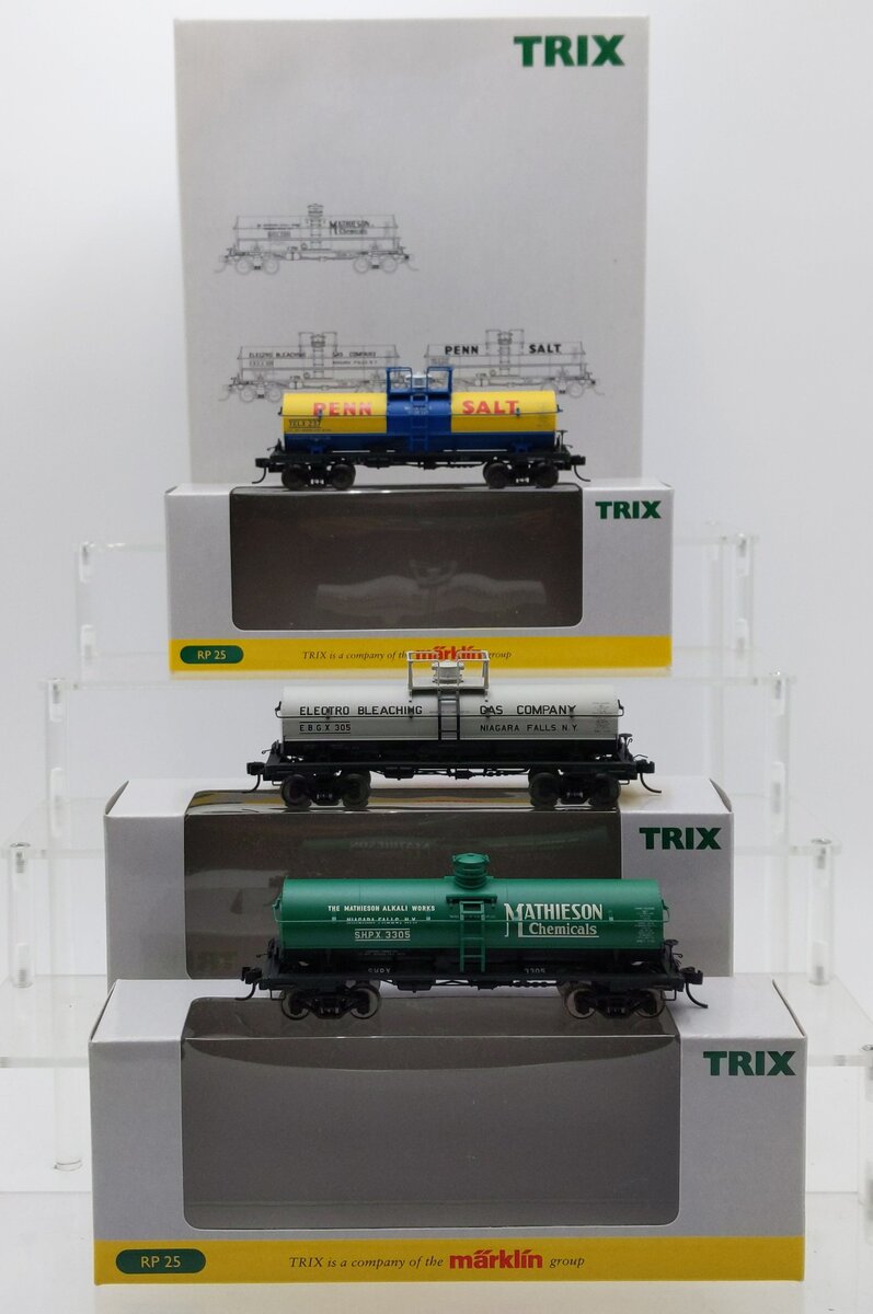 Trix 24908 HO Scale Matheison, Electro Bleaching, Penn Salt Single Dome Tank Car EX/Box