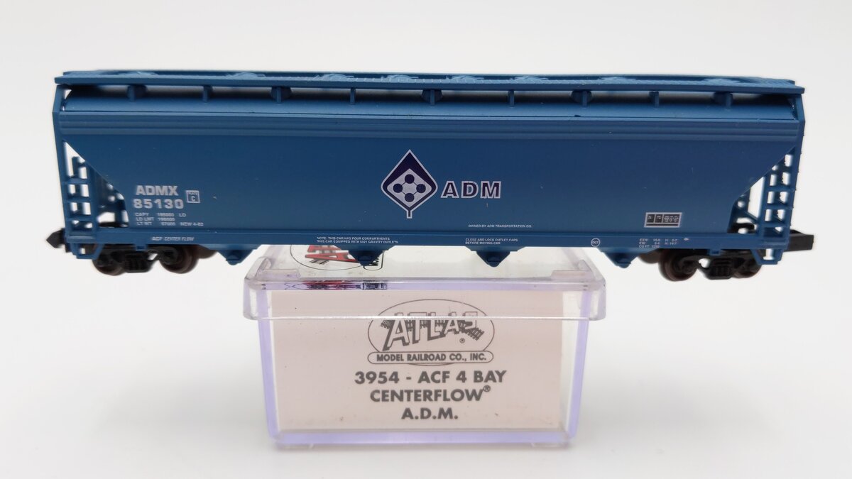 Atlas 3954 N Scale ACF A.D.M. 4 Bay Centerflow Hopper #85130 EX/Box