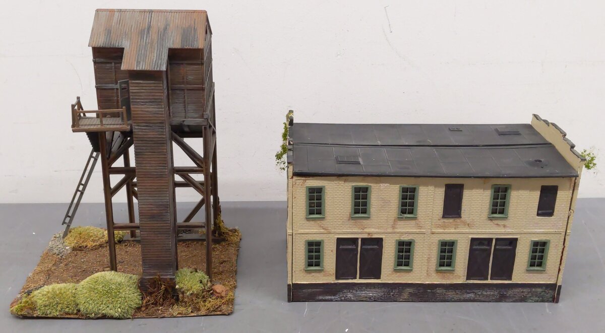 O Scale Custom Layout Structures w/ Accessories [2]