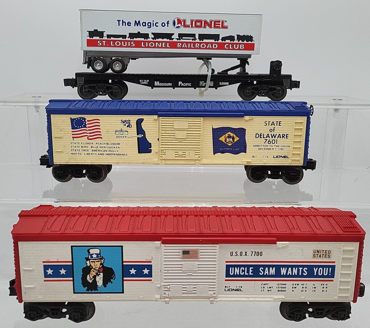 Lionel O Gauge Assorted Freight Cars: 52099, 7601, 7700 [3] VG
