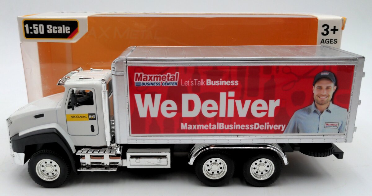 Max Metal CF18-A10 1:50 Scale Diecast Delivery Semi Truck & Trailer NIB