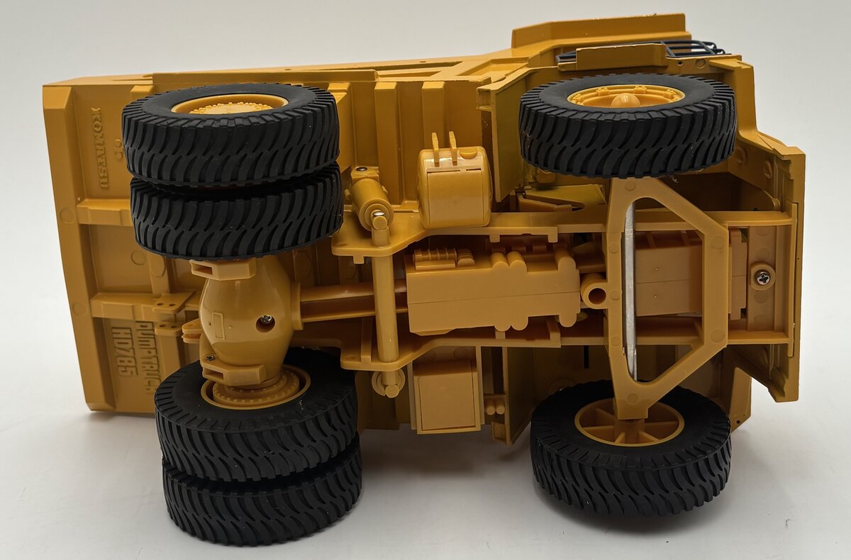 Shinsei 1:45 Komatsu HD785 Dump Truck EX/Box