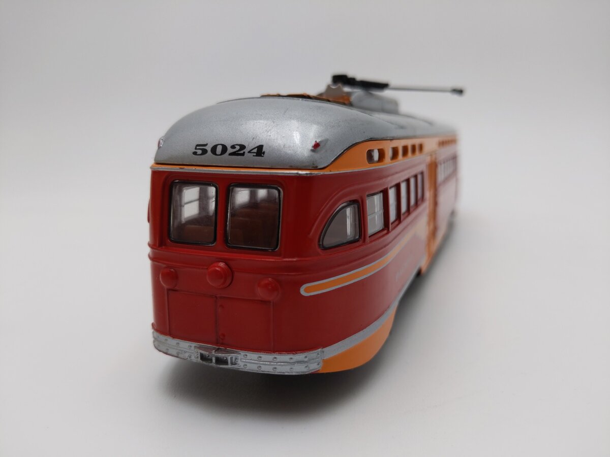 Corgi 55006 1:50 Diecast Pacific Electric Non Motorized PCC Streetcar EX/Box