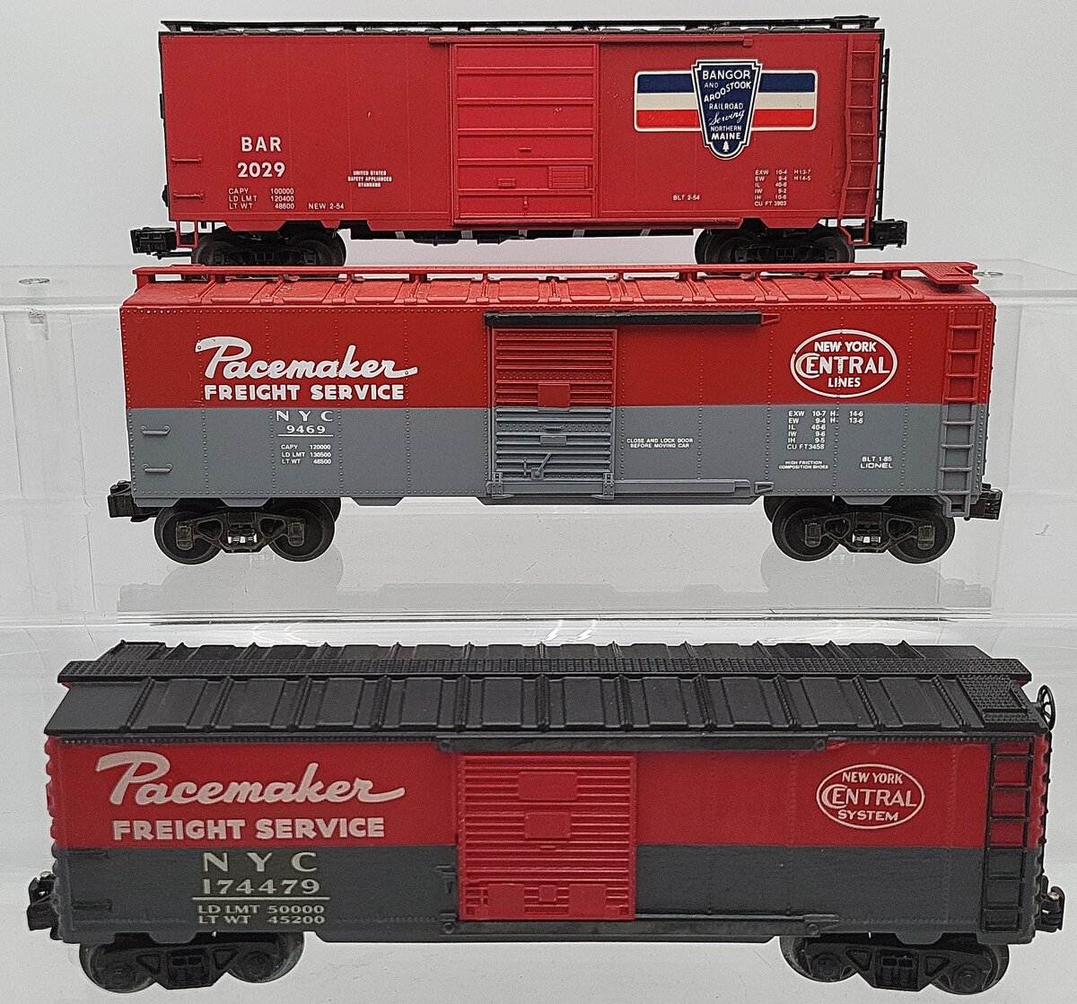 Lionel & Other O Gauge Assorted Freight Cars: 9469, 2029, 174479 [3] VG