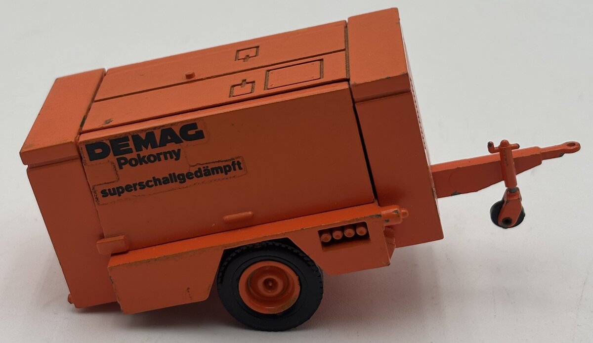 NZG 202 1:50 Demag Pokorny compressor Diecast EX