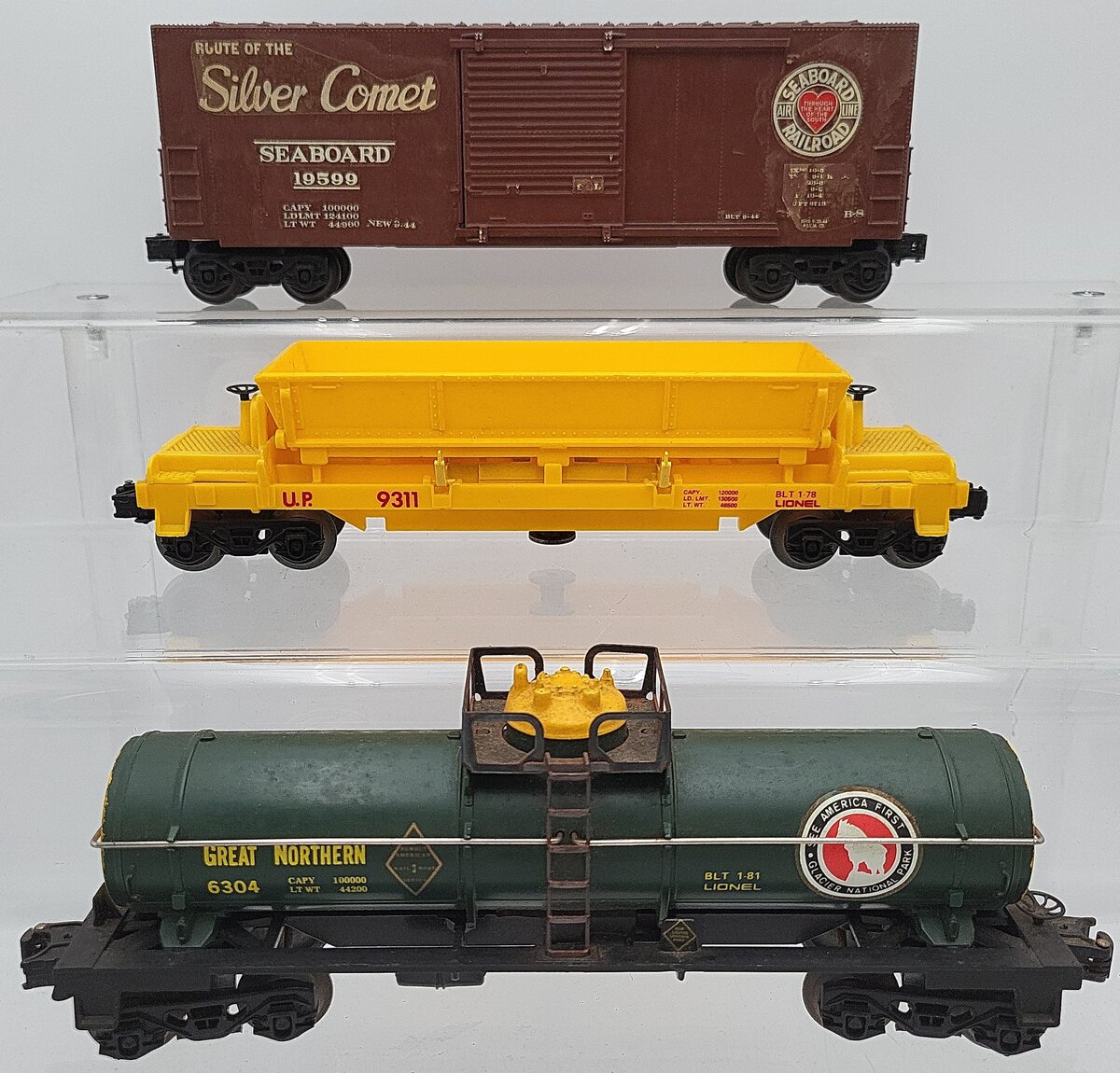 Lionel O Gauge Assorted Freight Cars: 6304, 9311, 19599 [3] VG