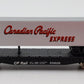Atlas 3777 N Scale CP Rail Flat Cat w/ 40' Trailer #504639 EX/Box