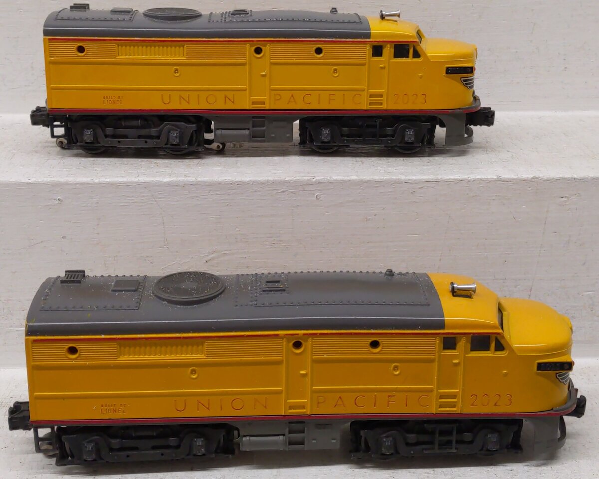 Lionel 2023 Vintage O Union Pacific Alco AA Diesel Locomotive Set VG/Box