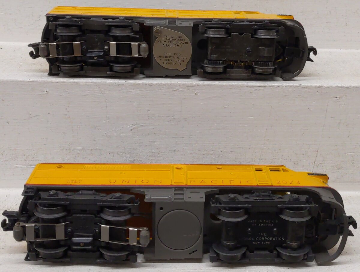 Lionel 2023 Vintage O Union Pacific Alco AA Diesel Locomotive Set VG/Box