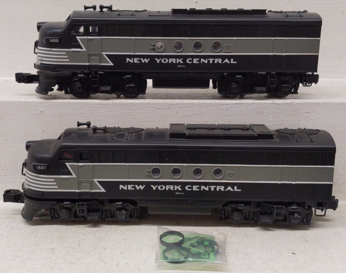 Lionel 6-18163 O New York Central FT AA Diesel Locomotive Set #1600/1601 EX