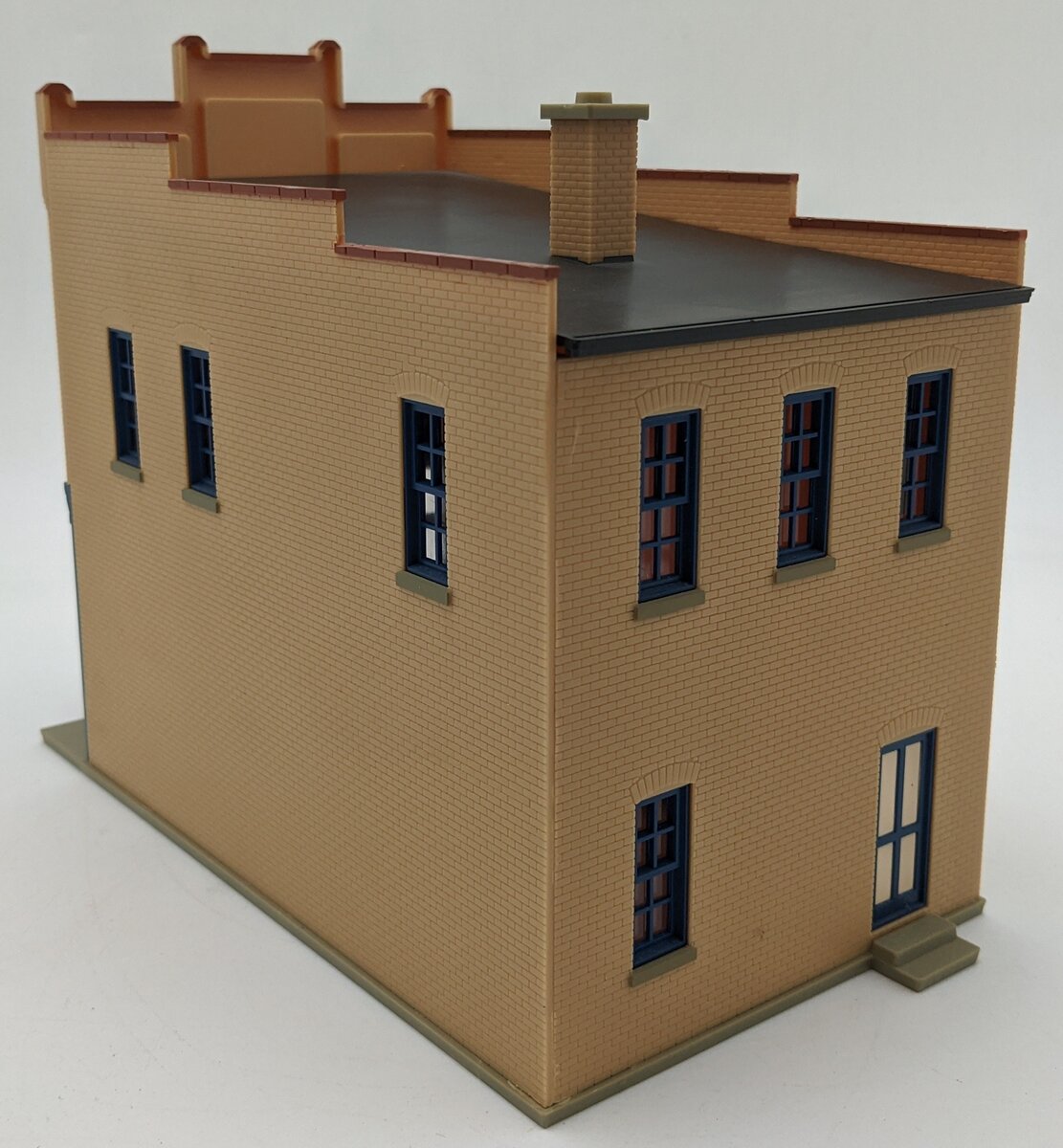 Walthers 933-2712 O/O-27 Built-Ups Silver Dollar Café EX/Box