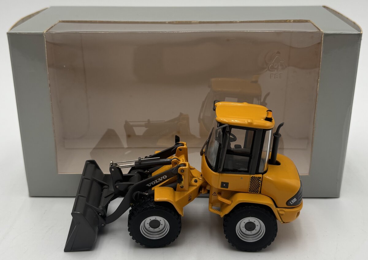 Motorart 1:50 Scale Diecast Volvo L30B Wheeled Loader LN/Box