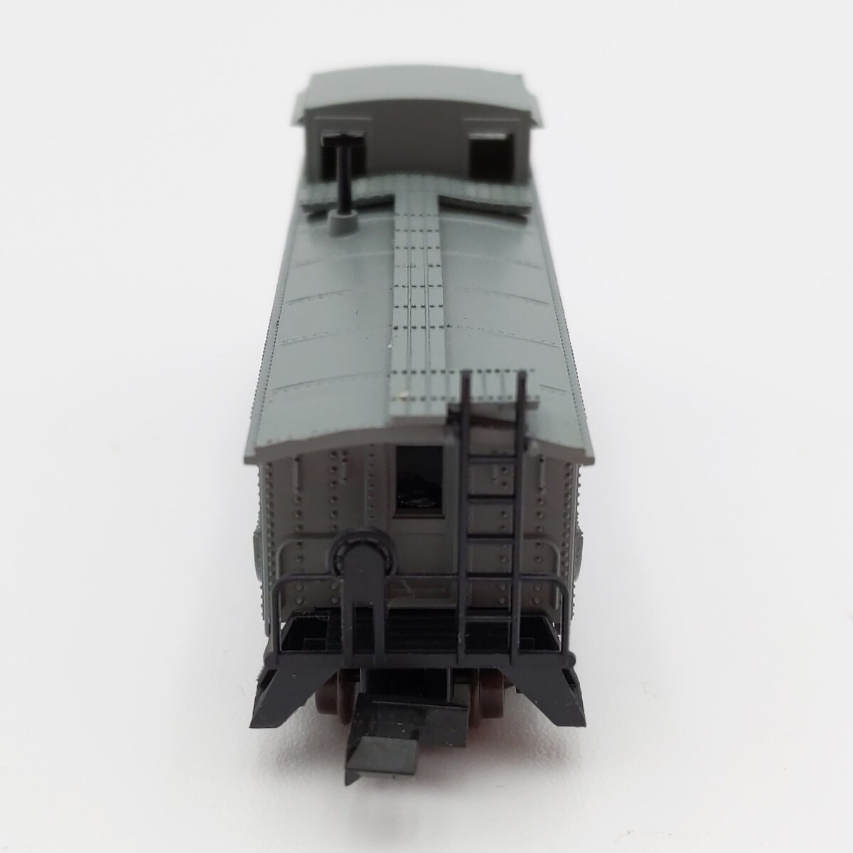 Atlas 35661 N Scale Louisville & Nashville Offset Copula Caboose #977 LN/Box