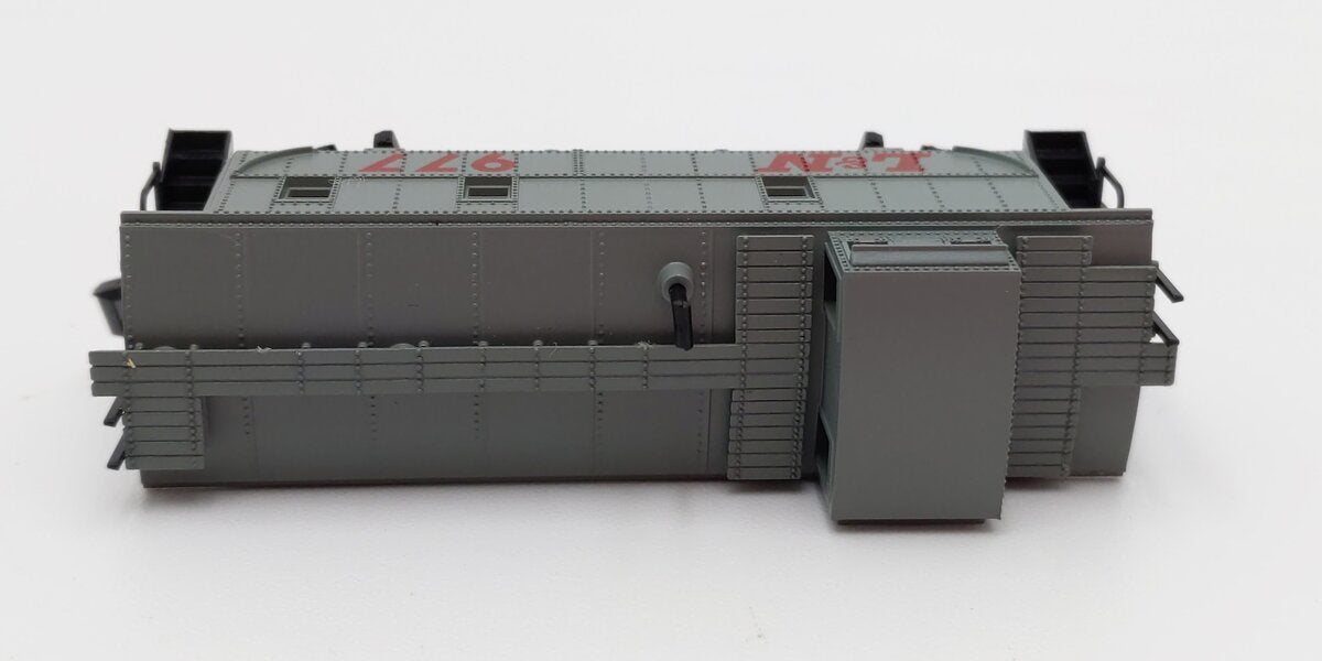 Atlas 35661 N Scale Louisville & Nashville Offset Copula Caboose #977 LN/Box