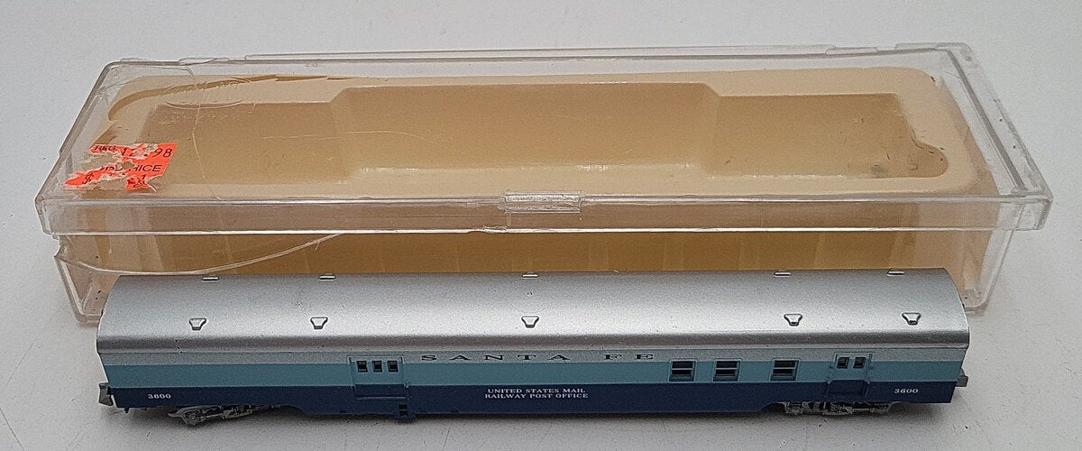 Con-Cor 0001-04022J N Scale Santa Fe RPO Passenger Car #3600 EX/Box