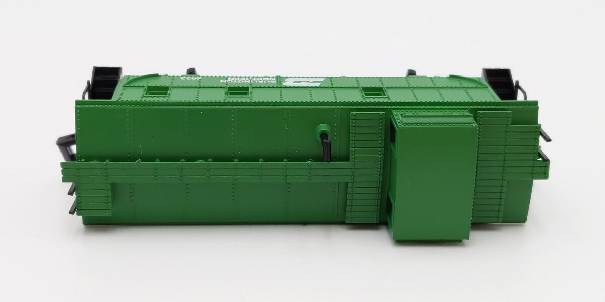 Atlas 35651 N Scale Burlington Northern Offset Copula Caboose #9932 LN/Box