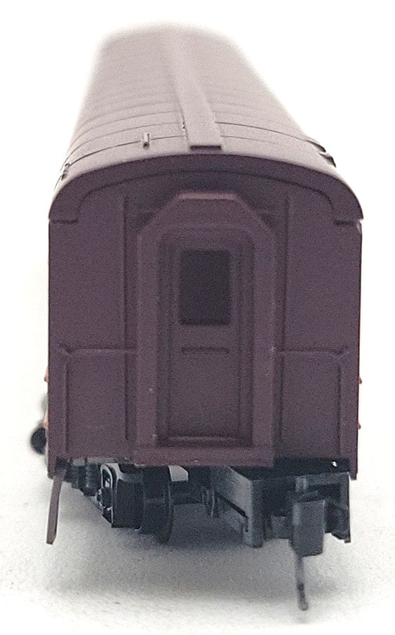 Micro-Trains 55200020 Z Illinois Central 70' Lightweight Smoothside Coach Car LN/Box