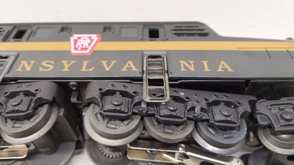 Lionel 6-18313 O Gauge Pennsylvania GG-1 Electric Locomotive #4907 with TMCC EX/Box