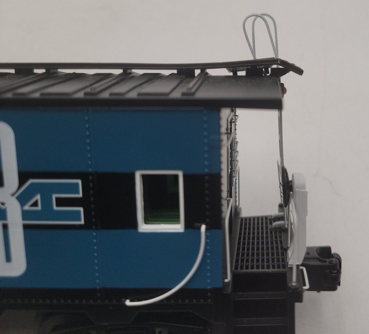 MTH 30-77188 O Boston & Maine Bay Window Caboose EX