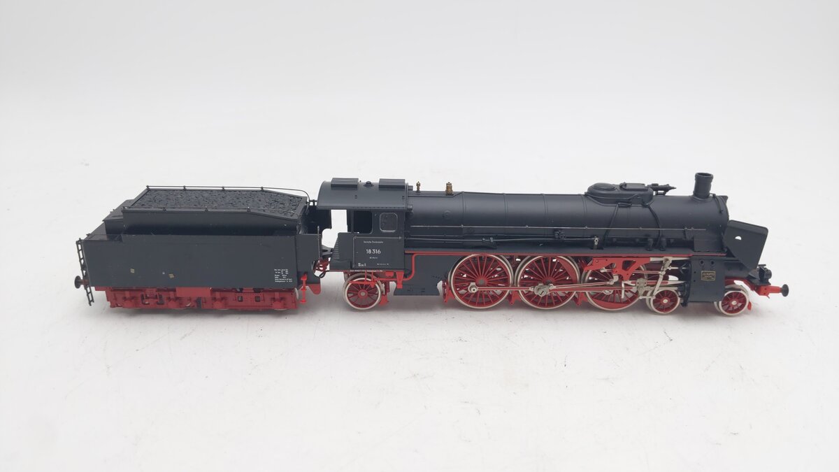 Liliput 4003 HO Scale 4-6-2 Steam Locomotive & Tender #18316 VG/Box