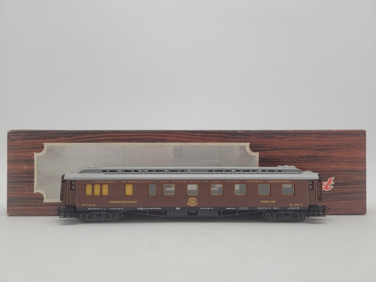 Liliput 26000 HO Scale Compagnie Internationale (CIWL) Dining Car #2419D EX/Box