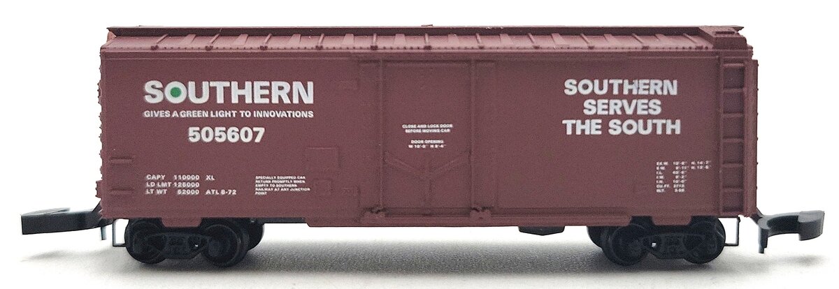 Micro-Trains 14901-2 Z Scale Southern 40' Plug Door Boxcar #505607 LN/Box