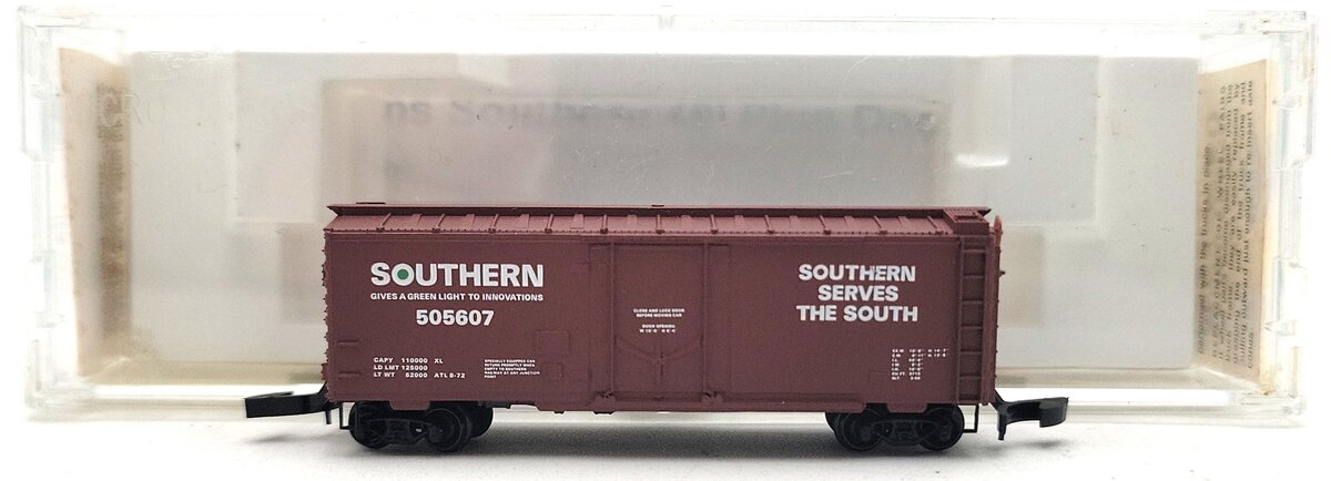 Micro-Trains 14901-2 Z Scale Southern 40' Plug Door Boxcar #505607 LN/Box