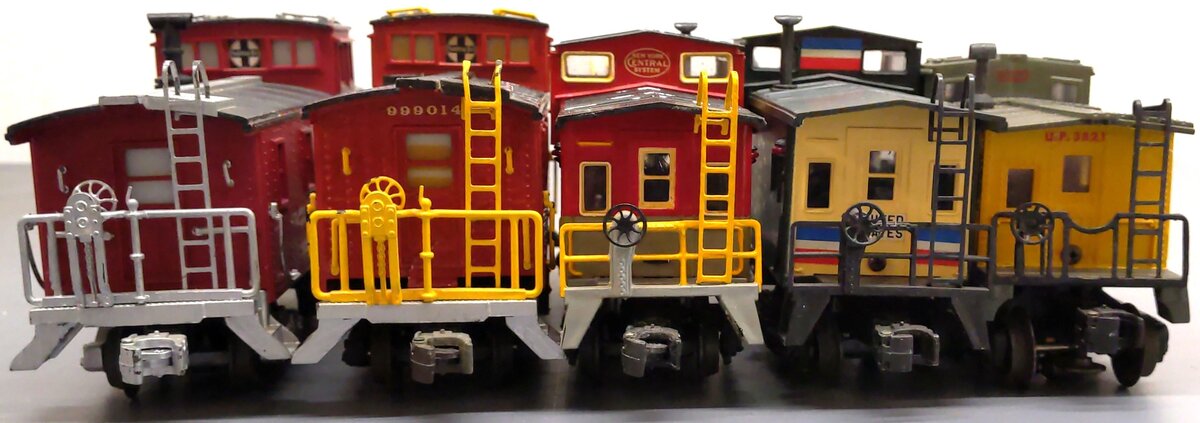 Lionel Assorted O Gauge Caboose's [5]