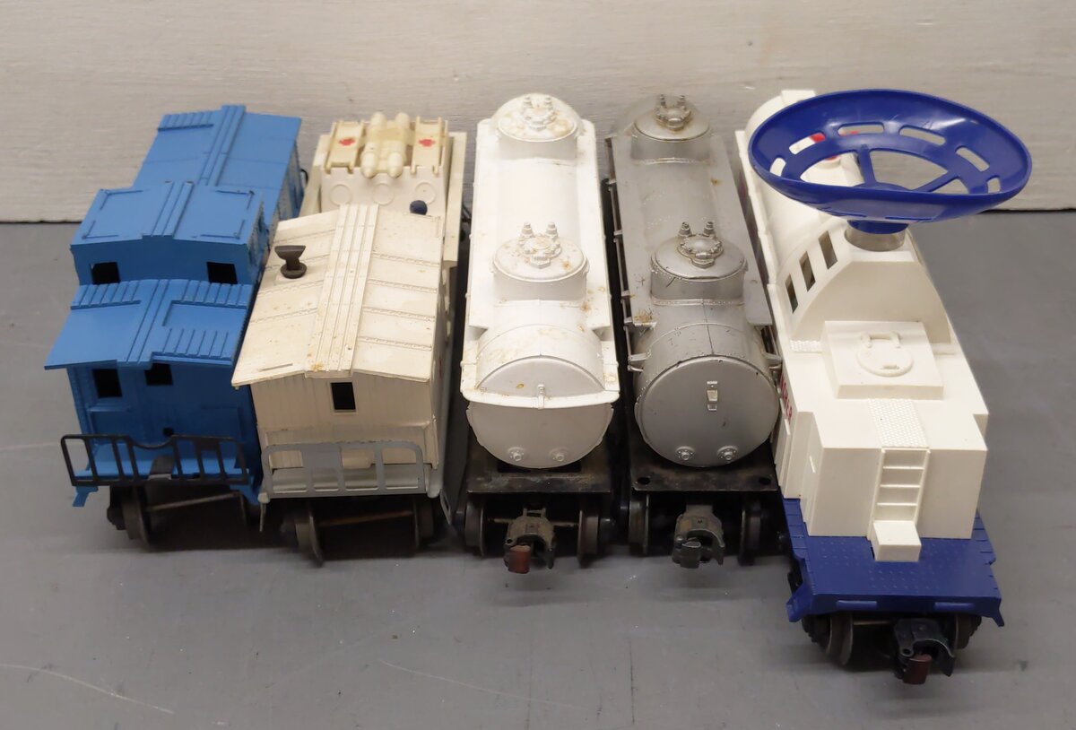 Lionel Vintage O Gauge Freight Cars: 6465, 6463, 6814, 6017-100, 3470 [5] EX/Box