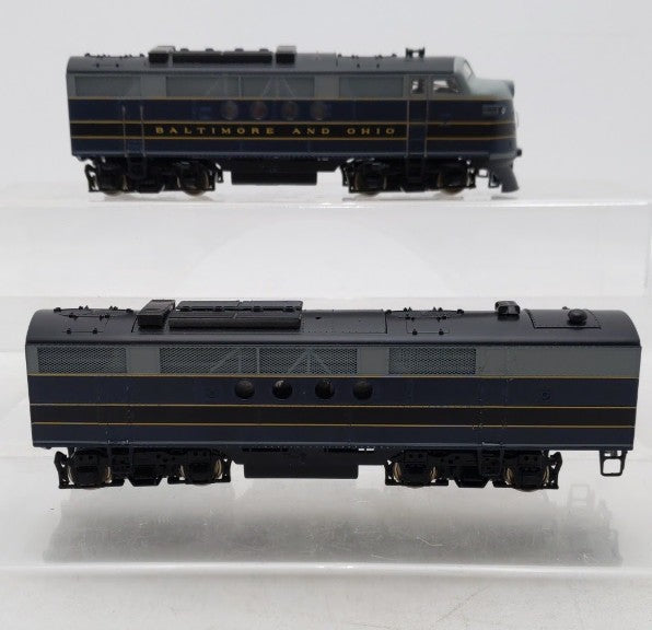 Stewart Hobbies HO Scale Assorted Baltimore & Ohio Diesel Locomotives [2] EX