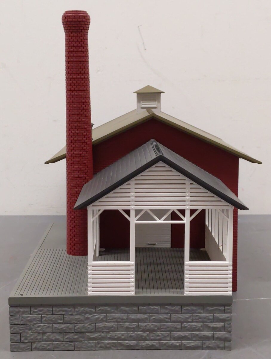 MTH 30-90184 O Scale Assembled Altoona Brewing Brewery w/Operating Smoke EX