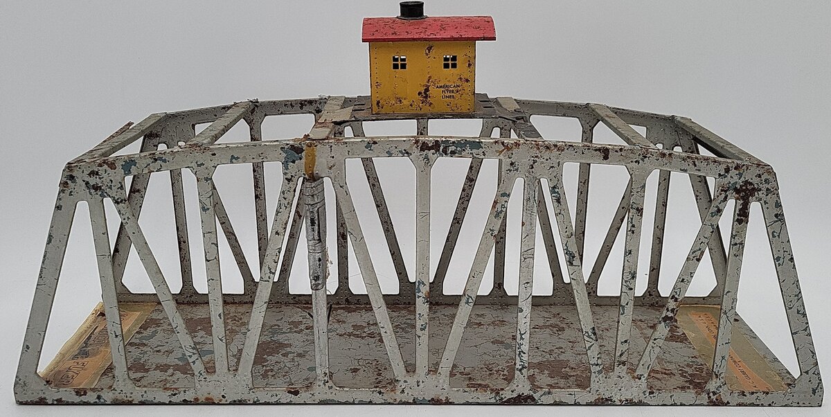 American Flyer 750 Vintage S Metal Trestle Bridge with Lighted House on Top VG