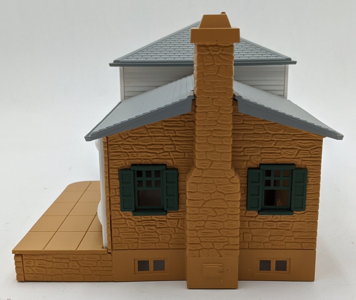 Bachmann 45302 O Scale Plasticville Built-Up Split-Level House Building EX/Box