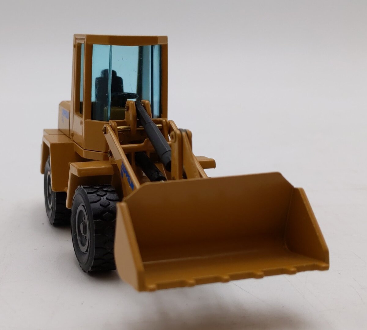 NZG Modelle 1:50 Scale Diecast Zeppelin ZL8B Wheeled Loader EX/Box