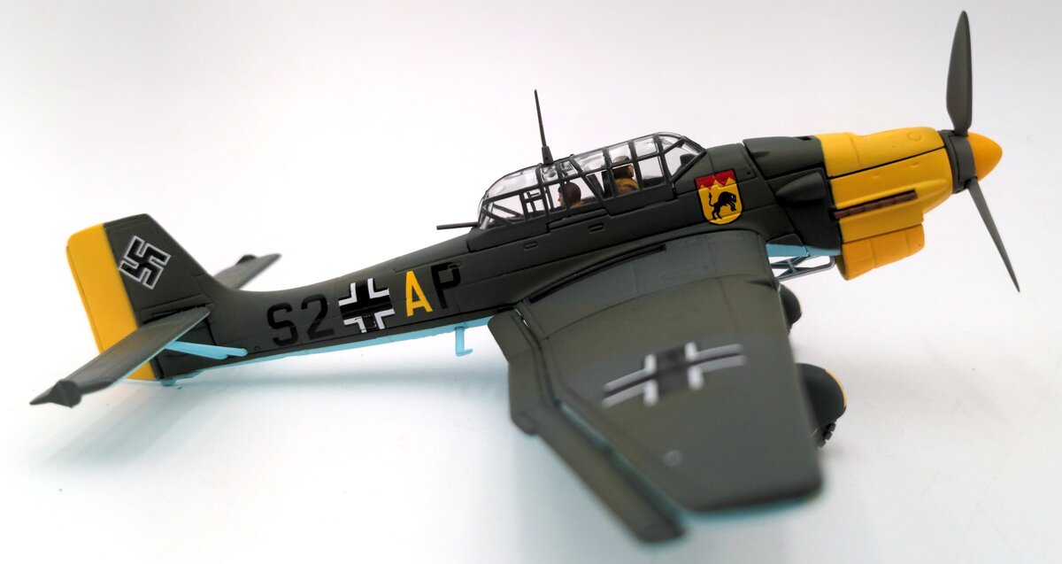 Corgi AA32505 1:72 Scale Junkers JU 87B-2 Stuka Graz/Austria April 1941 VG/Box