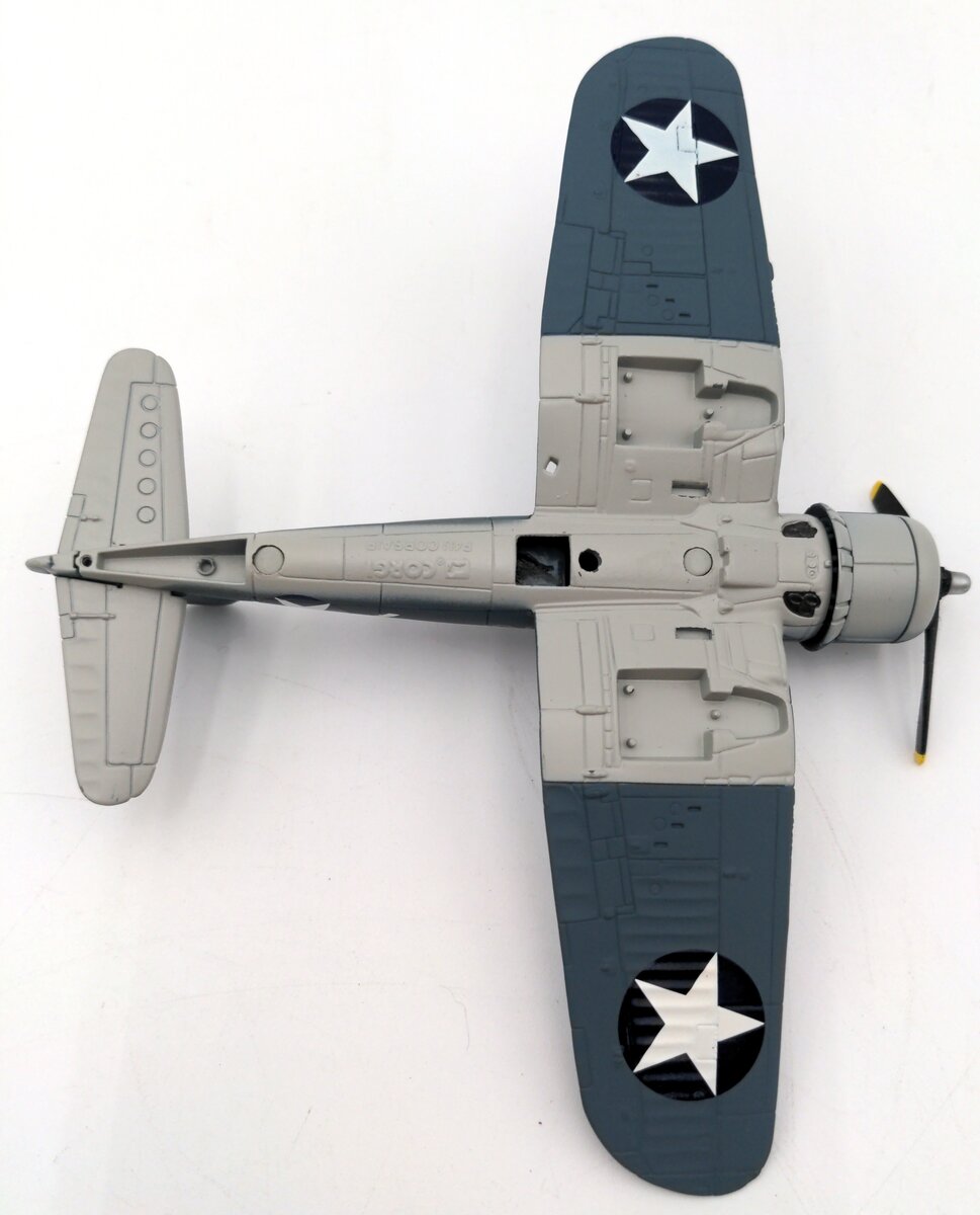 Corgi AA33001 1:72 Vought F4U1 Corsair Daphne VG/Box
