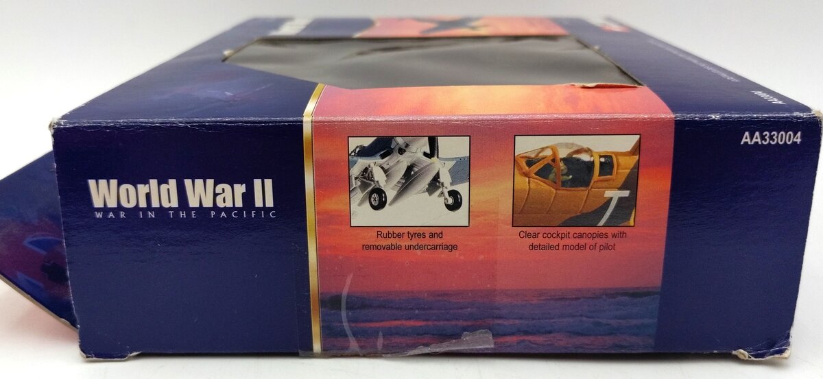 Corgi AA33004 1:72 86' "Lucybelle F4U-1A Corsair Aircraft VG/Box