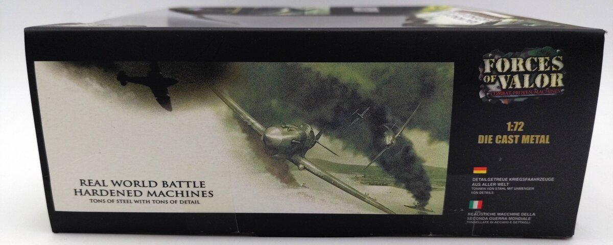 Unimax 85231 1:72 Forces of Valor 1942 US P-40B, China 1942 Aircraft/Box