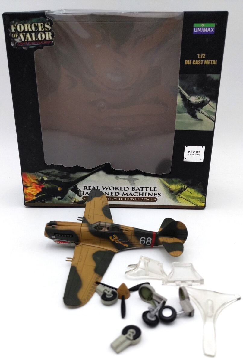 Unimax 85231 1:72 Forces of Valor 1942 US P-40B, China 1942 Aircraft/Box