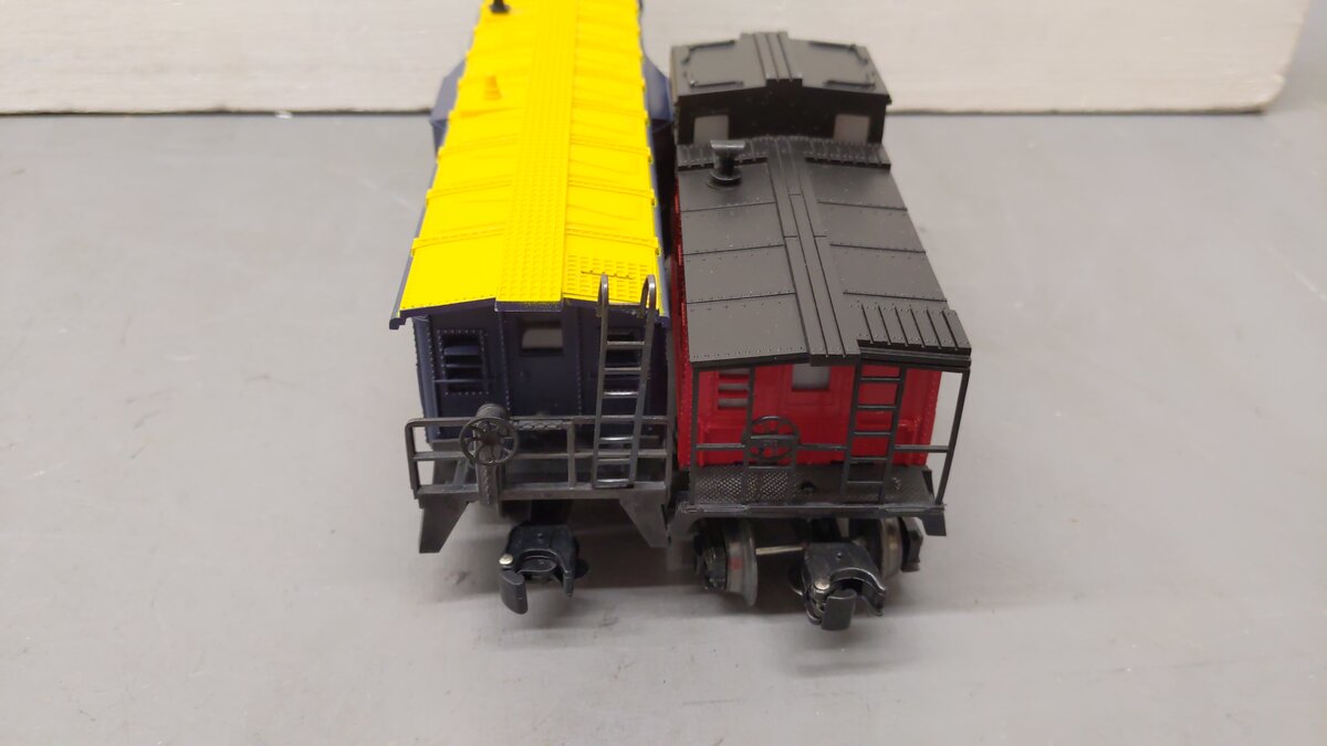 Lionel O Gauge Assorted Freight Cars 9187, 6441 [2] EX