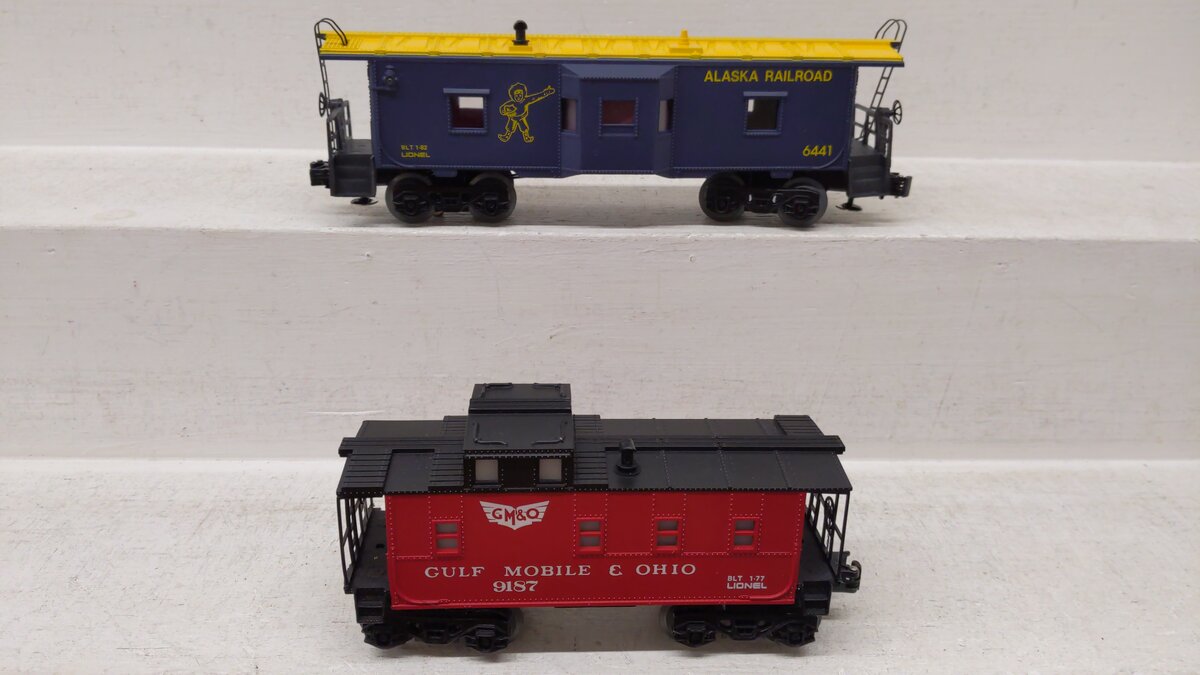 Lionel O Gauge Assorted Freight Cars 9187, 6441 [2] EX