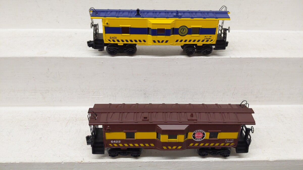 Lionel O Gauge Assorted Freight Cars 6422, 6401 [2] EX